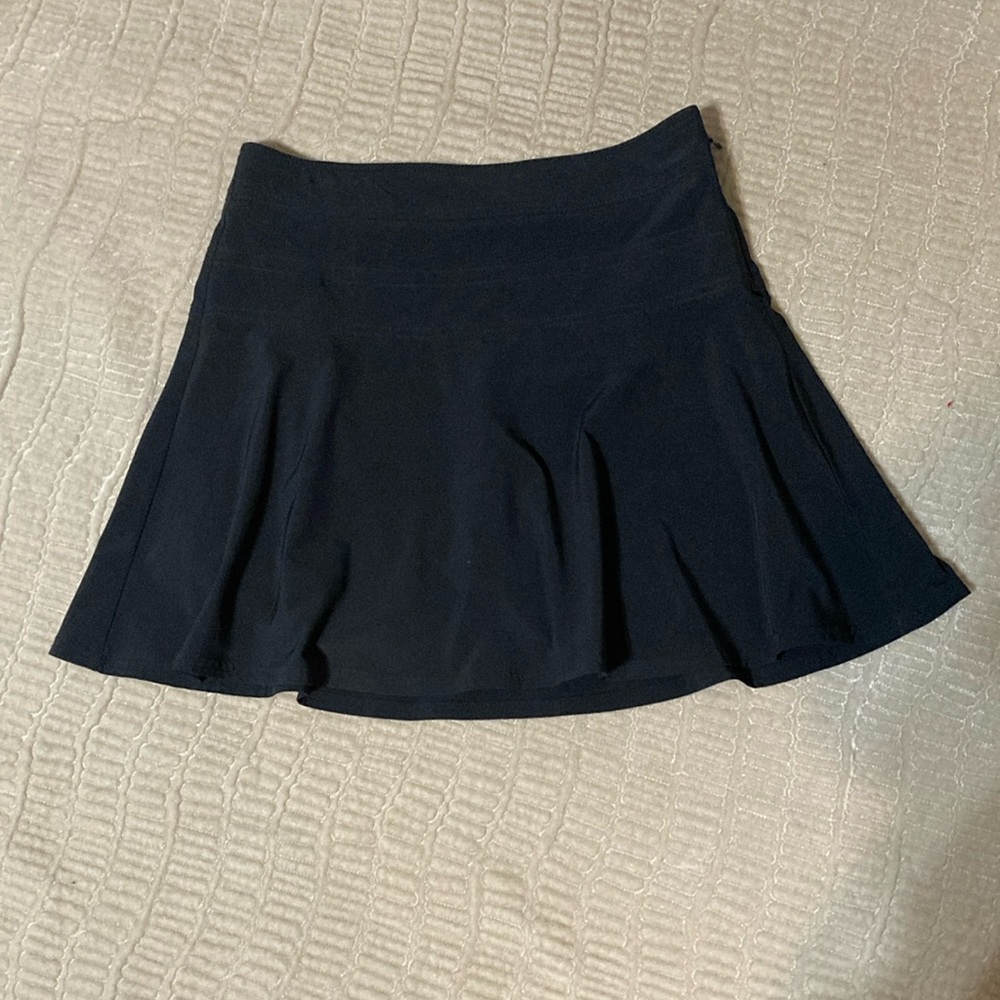 Athleta Tennis Skirt, size 6.
